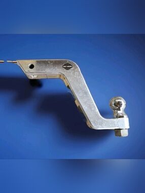 Harley Davidson Alumistinger 8" inch drop hitch V-Rated  2000lbs / 13000lbs  w/2